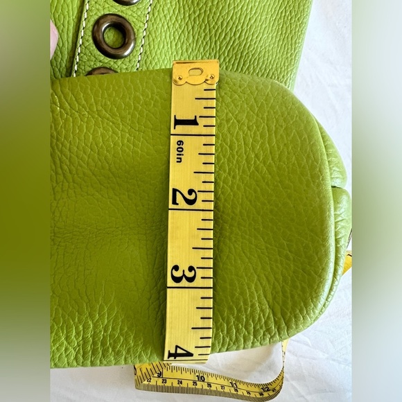 Isabella Fiore Bright Green Genuine leather shoulder bag with pouch - Picture 11 of 14